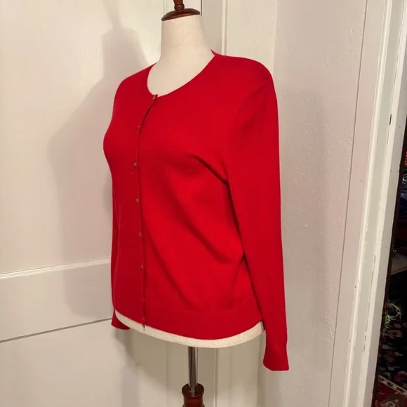 Red Ann Taylor Ann Crew Neck Cardigan, Sz L, Excellent condition - Picture 4 of 4